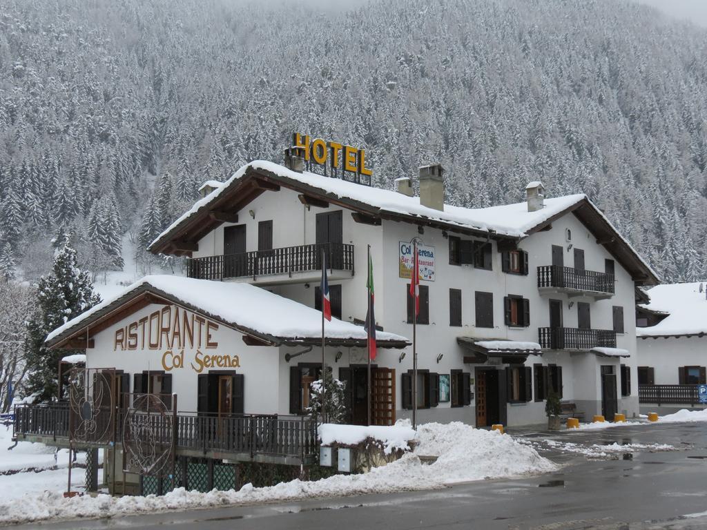 Hotel Col Serena Етрубль Екстер'єр фото