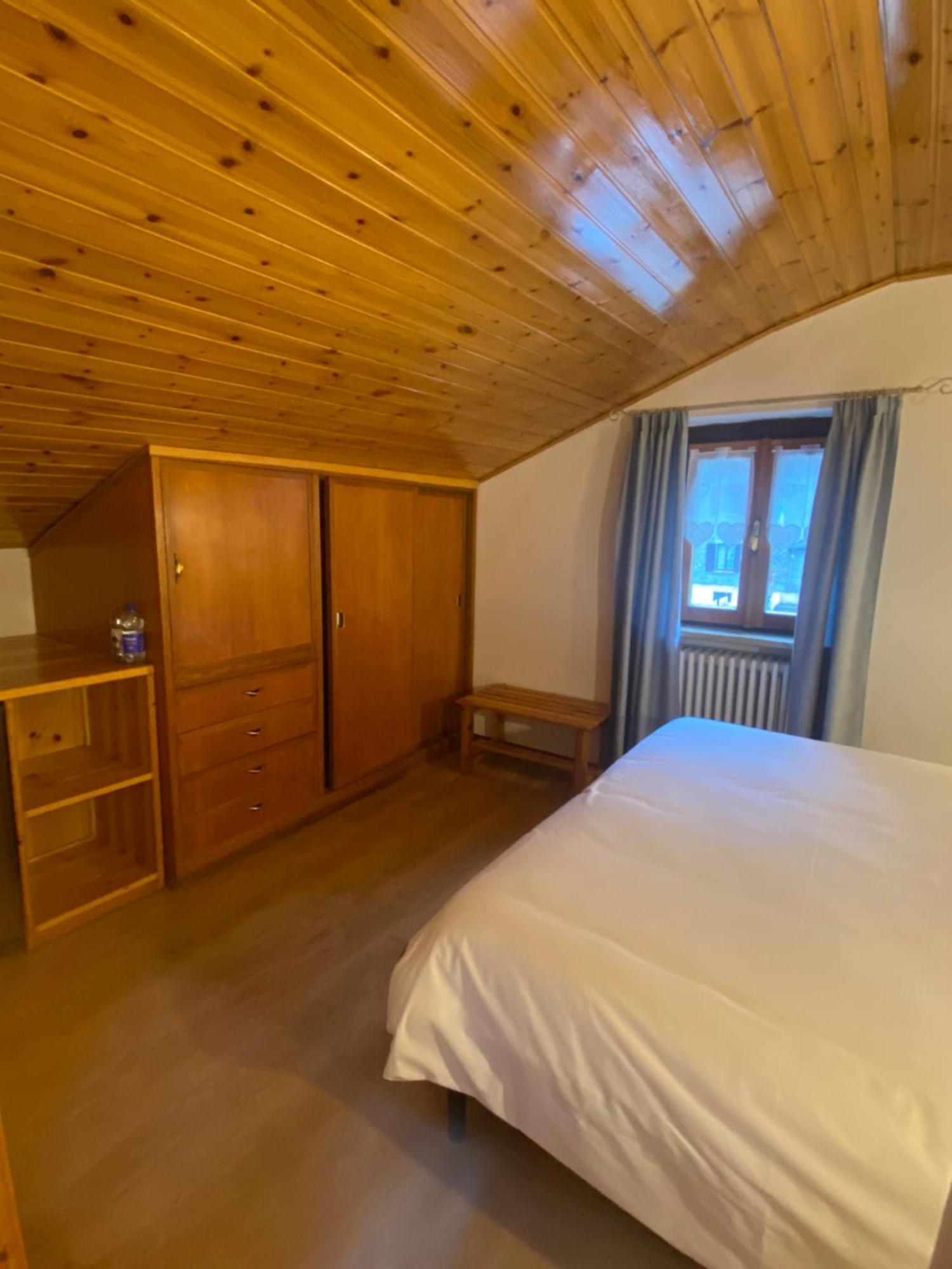 Hotel Col Serena Етрубль Екстер'єр фото