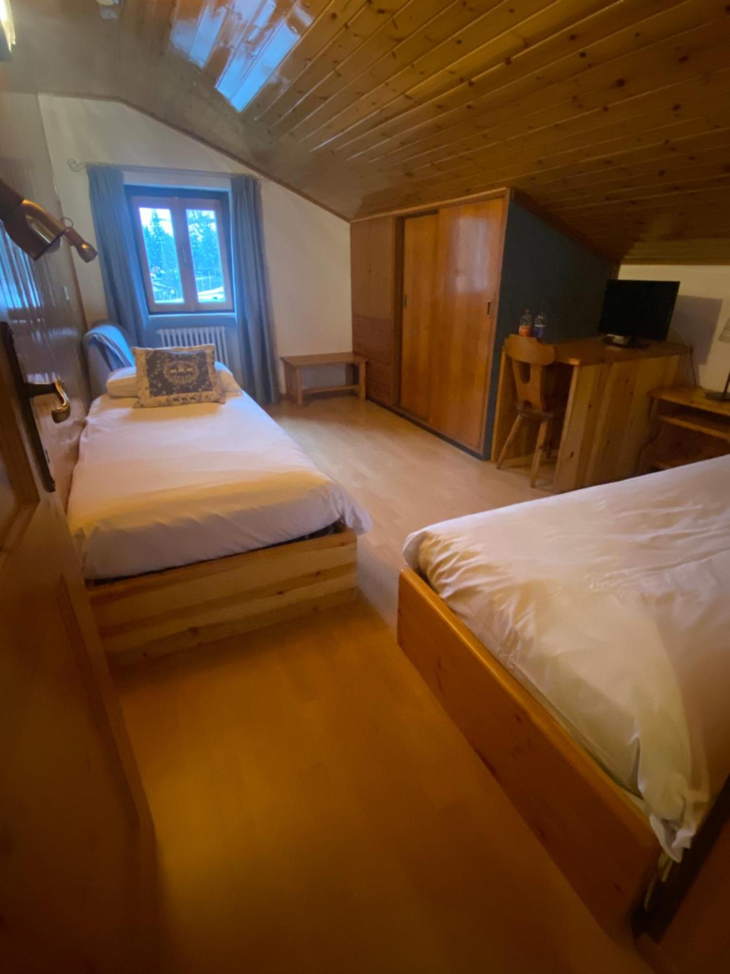 Hotel Col Serena Етрубль Екстер'єр фото